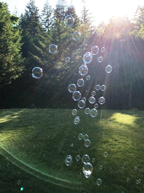 Rainbow bubbles